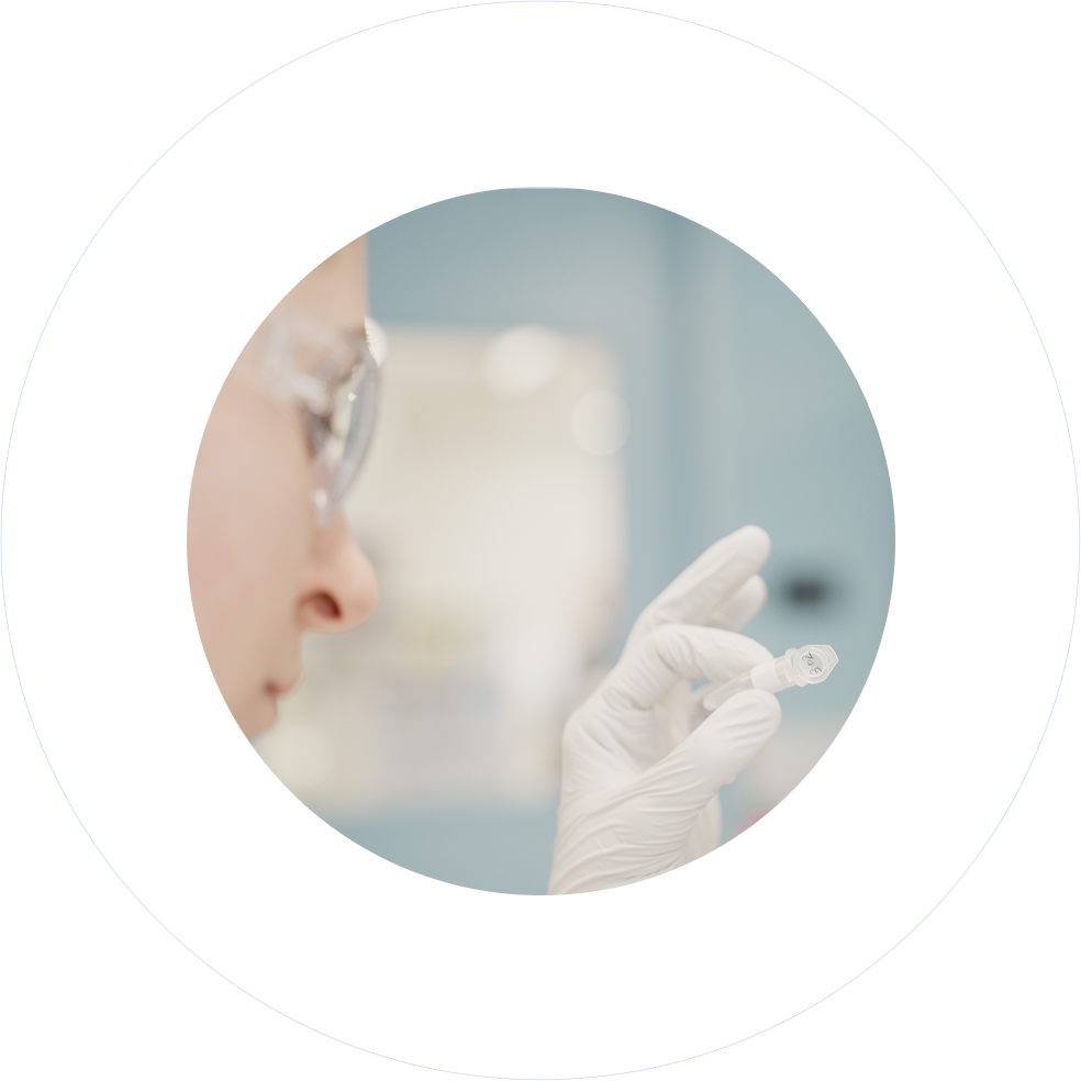 scientist-in-circle